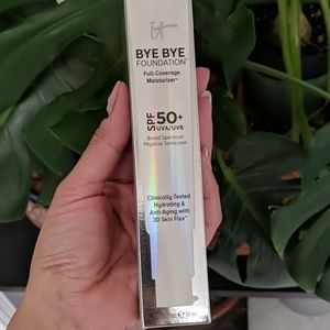 NEW Tan IT Bye Bye Foundation